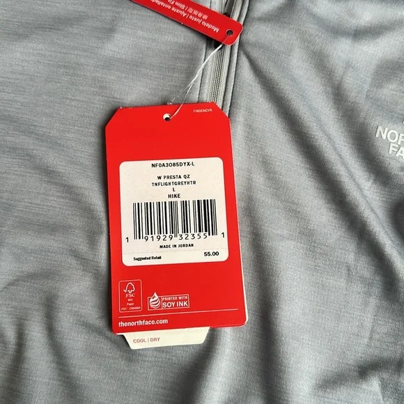 Brand new north face top for women - Picture 2 of 3